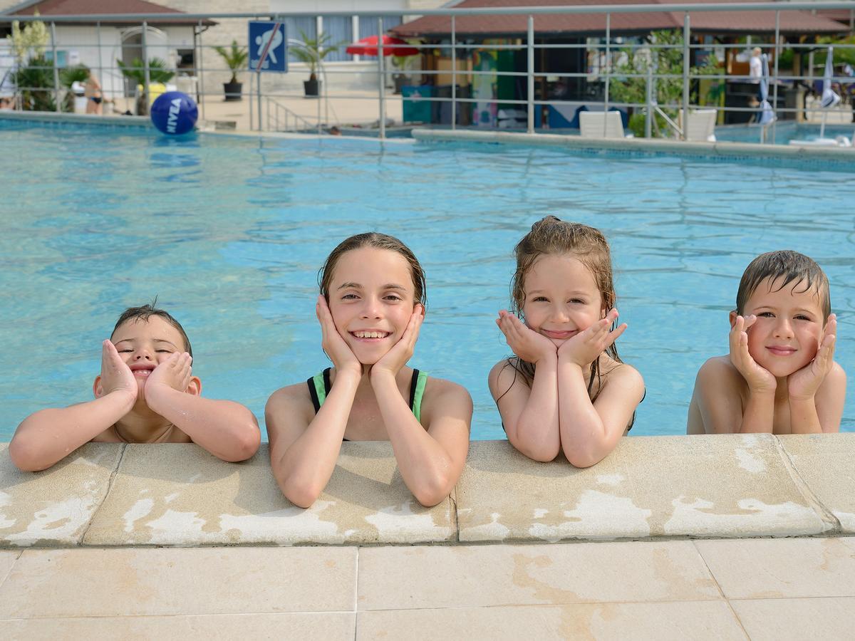 Augusta Spa Hotel Chisaria Zewnętrze zdjęcie